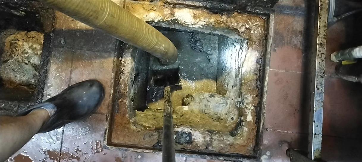 河西污水池清理一般都有毒气，怎么预防中毒呢？